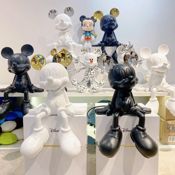 Cartoon Characters Sculpture