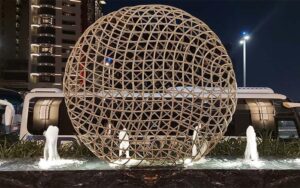 Creating unique and beautiful sculptures for st regis palm dubai by artsmileybiz