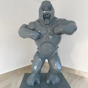 Sasha_Gorilla_Sculpture_artsmileybiz