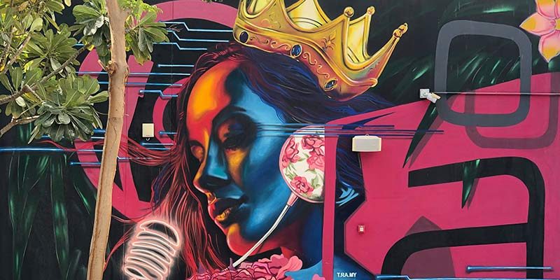 Aloft hotel museum graffiti arts artsmileybiz